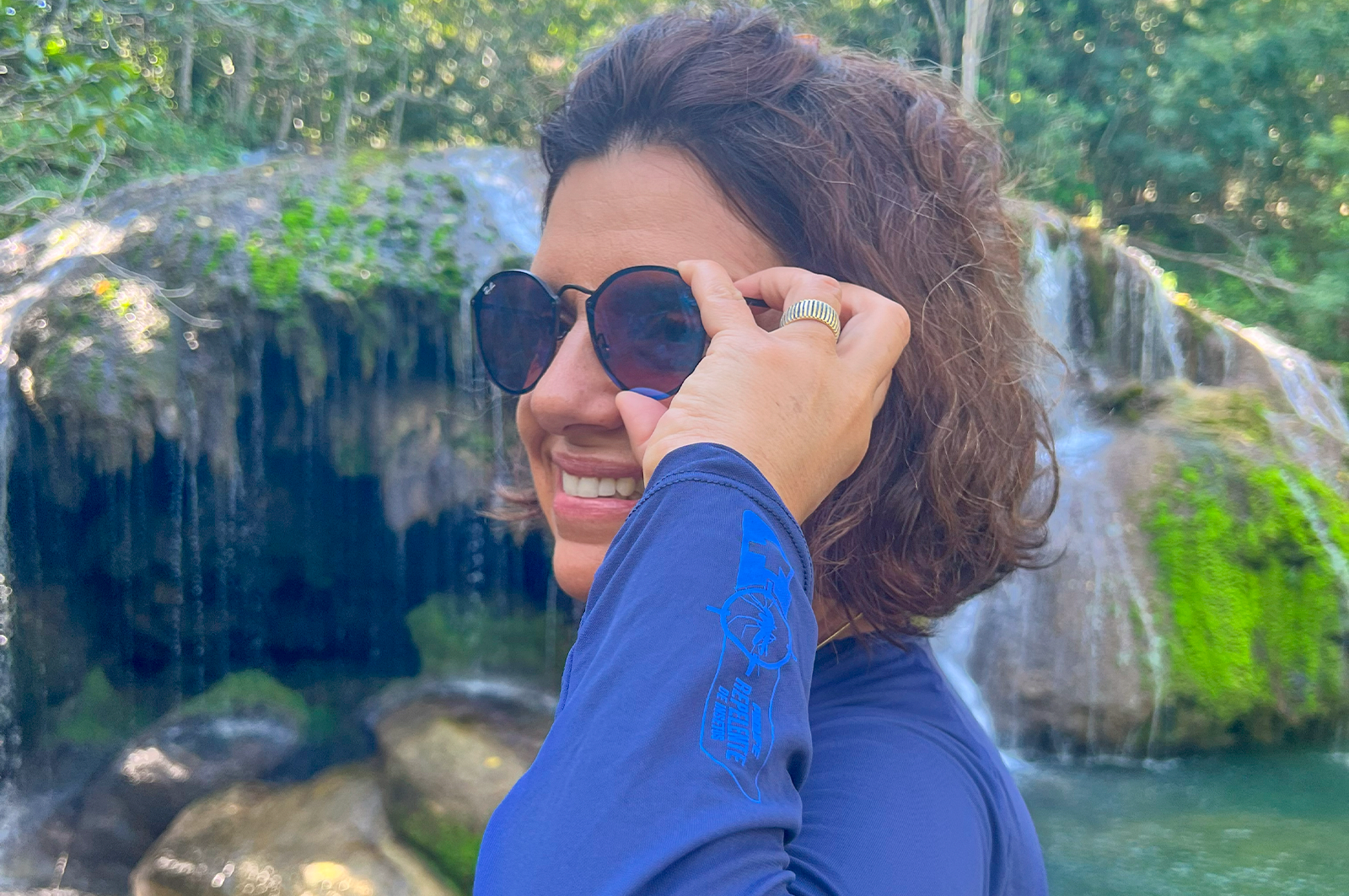 Adeus, mosquitos! Como as camisas repelentes estão revolucionando o verão