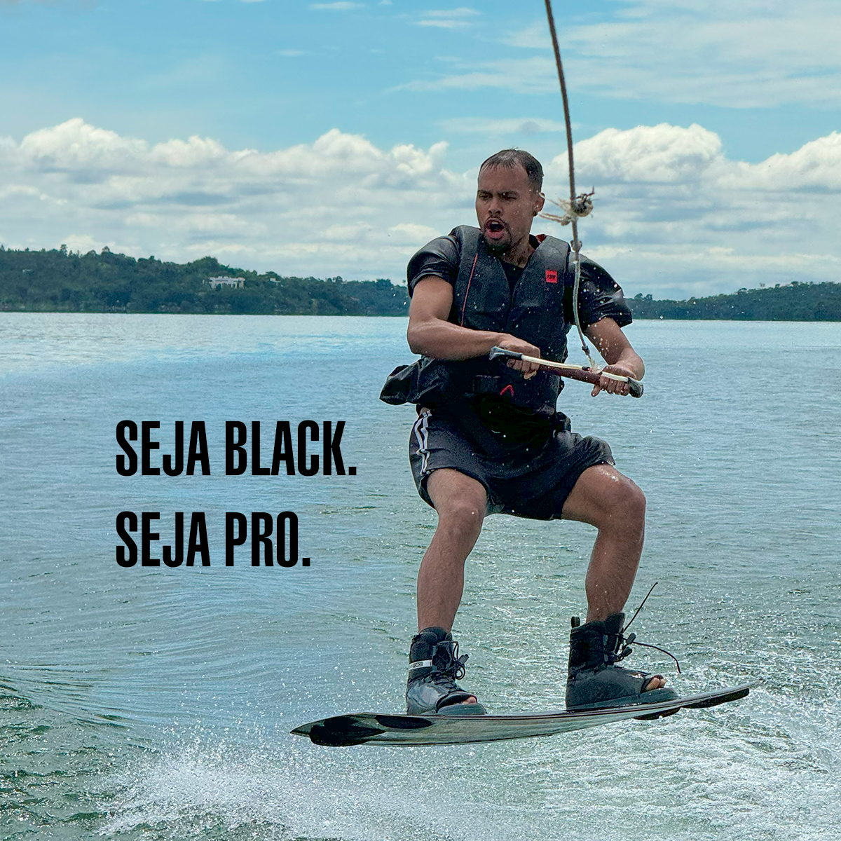 Colete Salva-Vidas Homologado N1 Black Edition